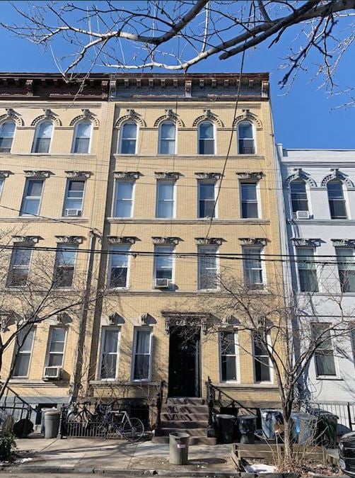 Four-Story Multifamily Property in Greenpoint