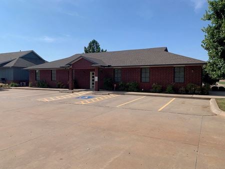 Photo of commercial space at 10401 Greenbriar Parkway in Oklahoma City