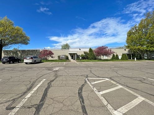 2101 Peninsula Drive