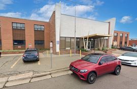 2320 W 4th Ave