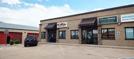 1694 Topaz Dr