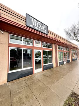 1109 Edgewater