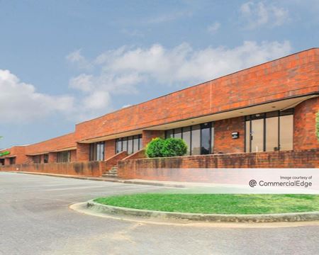 Photo of commercial space at 750 Baconsfield Drive in Macon