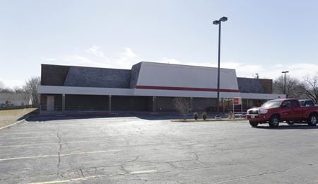 Photo of commercial space at 17403 E US Hwy 24 in Independence