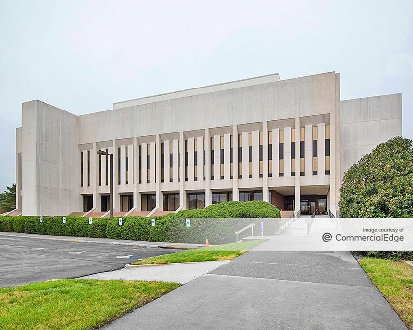 7818 East Parham Road 7818 East Parham Road Office Building