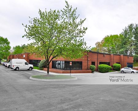 Office space for Rent at 1645 Murfreesboro Pike in Nashville