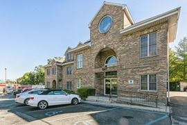 547 Saw Mill River Rd
