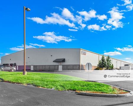 Photo of commercial space at 8337 Green Meadows Drive North in Lewis Center
