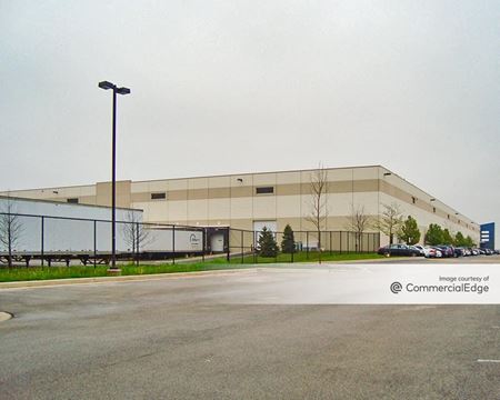 Industrial space for Rent at 160 South Creek Pkwy in Romeoville