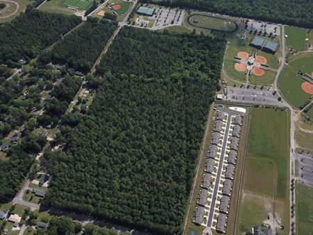 Photo of commercial space at 14th St & Washington Ave in Hartsville