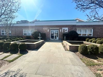 100 Frank Rd