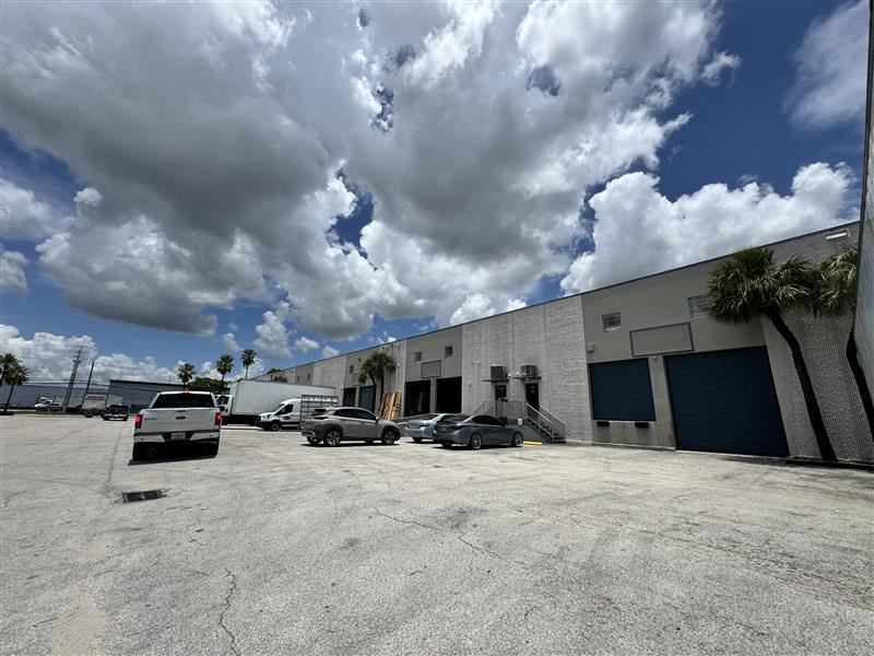8841 NW 102nd Street 