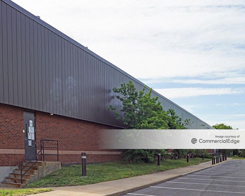 60 Johnson Avenue, Plainville, CT 06062