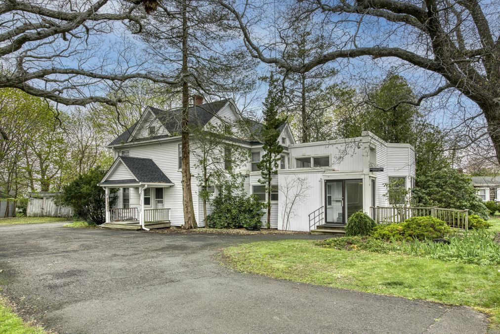 57 Mill Road Westhampton Beach, NY