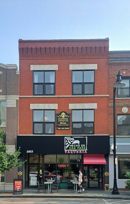 Retail space for Sale at 1053 Lake Street in Oak Park