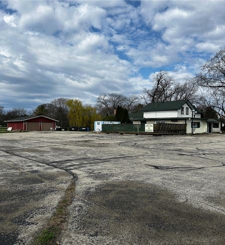 Photo of commercial space at N1655 U.S. 12 in Fort Atkinson