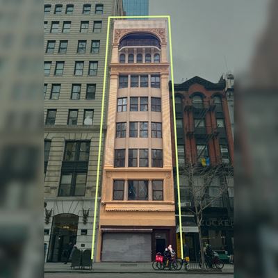 42 East 23rd Street