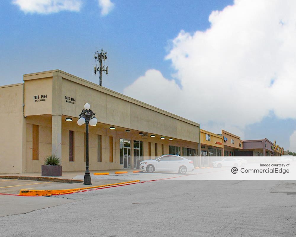 Northstar Plaza - 1410 West Buckingham Road, Garland, TX | CommercialSearch