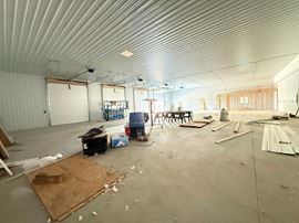 South Sioux City - Contractor Building
