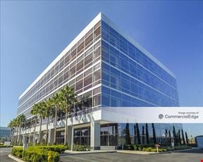 Santa Clara Gateway - 2755 Great America Way
