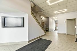 Lyndon Professional Building