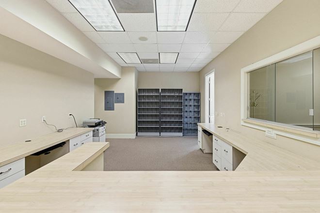 Stand Alone Medical & Office Building