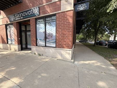 Retail space for Sale at 2934 W Montrose Ave in Chicago
