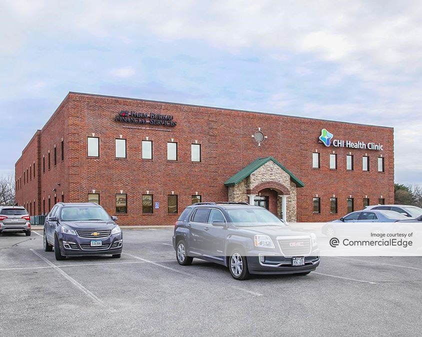 Walnut Grove Professional Plaza 5005 South 153rd Street, Omaha, NE