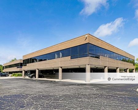 Office space for Rent at 43902 Woodward Avenue in Bloomfield Hills