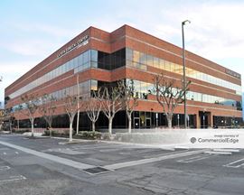 Orange Financial Center - 681
