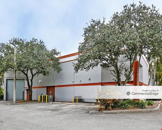 10301 & 10501 NW 50th Street