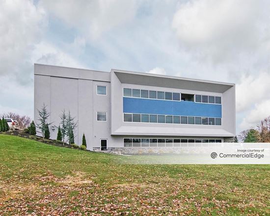 Colonial Professional Center