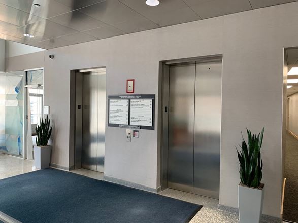 Lakewoods Corporate Center