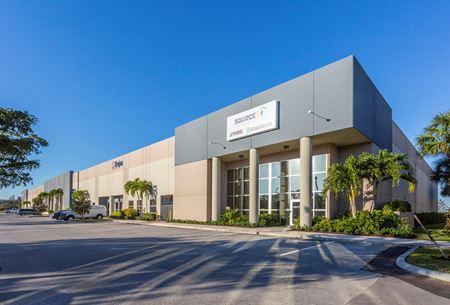 Industrial space for Rent at 9353 Laredo Avenue in Fort Myers