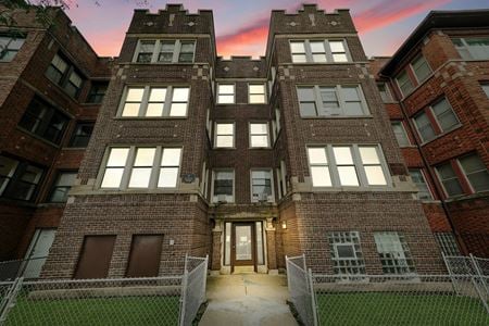 Multi-Family space for Sale at 7220 South Yates Boulevard in Chicago