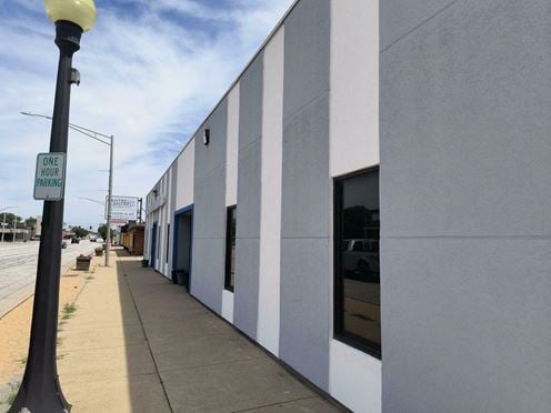 Indianapolis Blvd Office Building