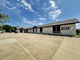 1337 S Main St, Keller