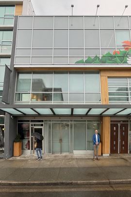 526 West  Broadway