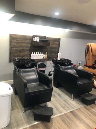 2nd Gen Salon: Cosmetology Nails, Hair, IV, Massage & 3 Apts
