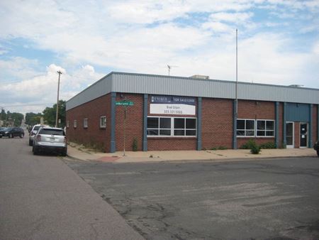 Industrial space for Rent at 3904 S. Mariposa  in Englewood