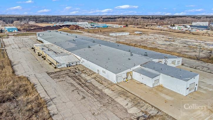 For Sale > 186,000 SF - Industrial
