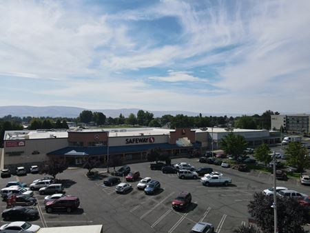 Photo of commercial space at 2204 W Nob Hill Blvd Ste B in Yakima