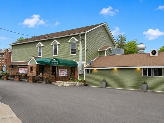 Building for Sale - Winsted, CT