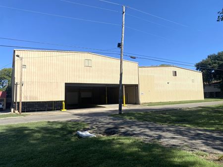 Industrial space for Rent at 516 Jefferson Blvd in Birmingham