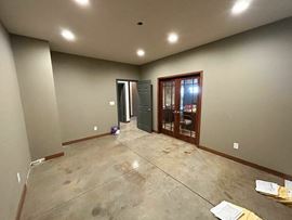 FOR LEASE: 3,250 SF OFFICE/WAREHOUSE