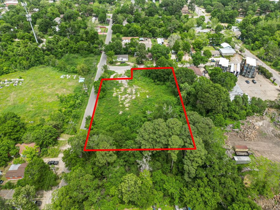 1.446 AC of Unrestricted Land - Minutes from Sam Houston State