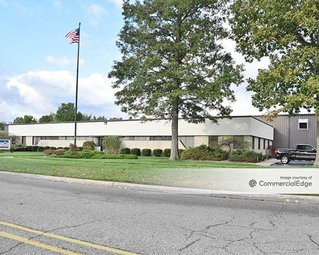 Commercial space for Rent at 300 North Alloy Drive in Fenton