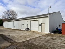 14640 Gratiot Rd