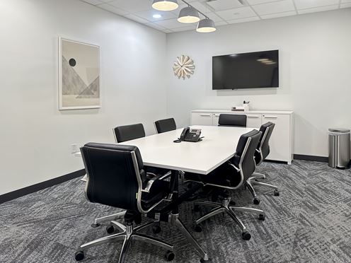 Regus - Columbus - N High St