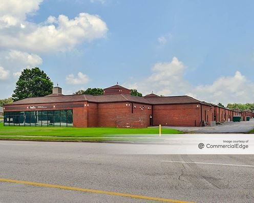 Southwind Office Plaza